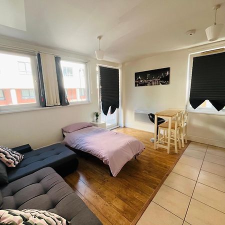 Apartament London Modern Flat Near Transports Zewnętrze zdjęcie