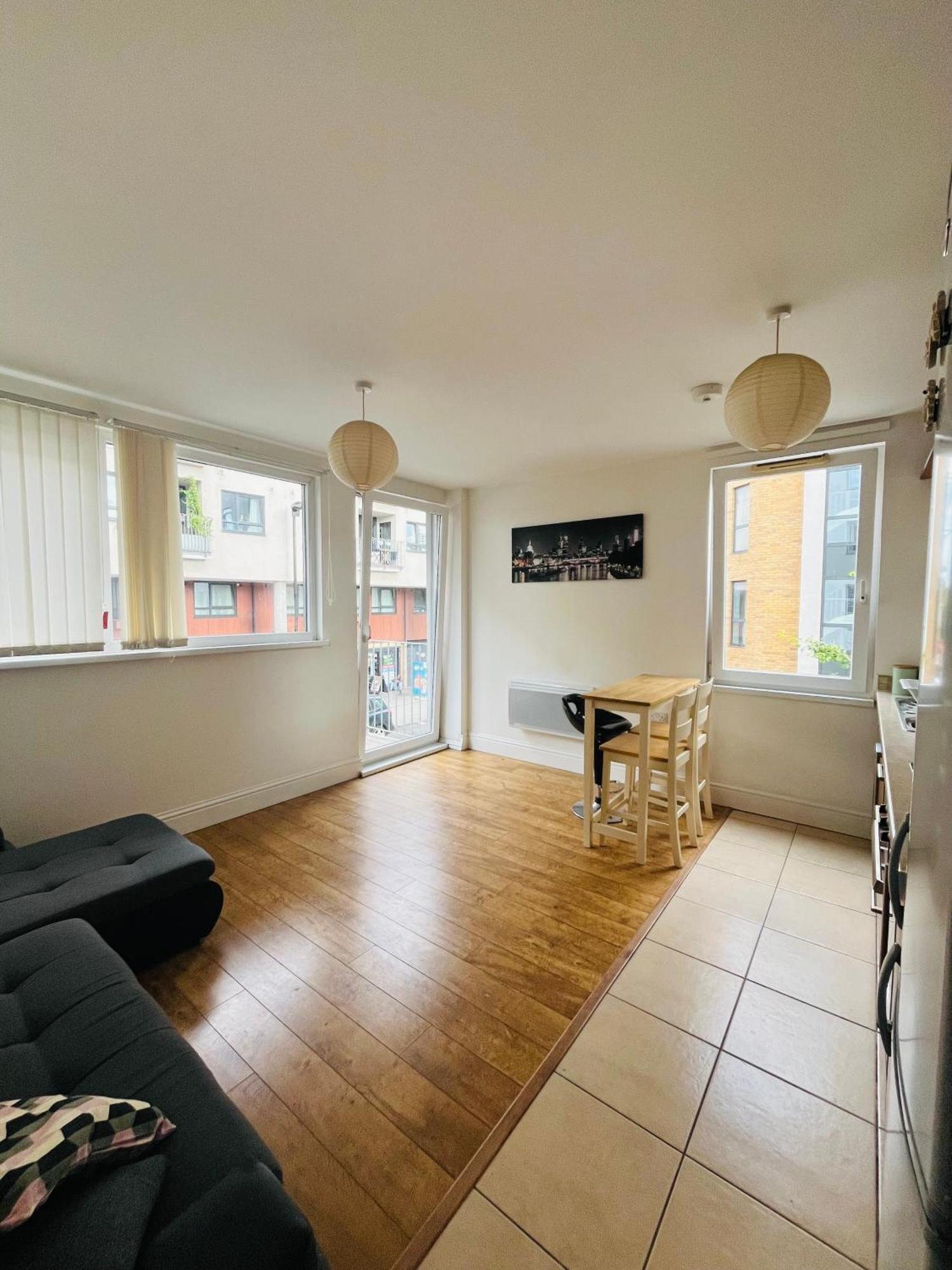 Apartament London Modern Flat Near Transports Zewnętrze zdjęcie